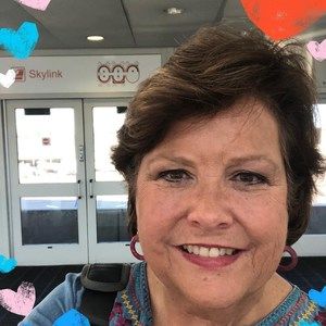 Meet your Posher, Charlotte